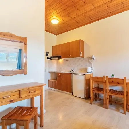 Apartamento Nicolas Melitsa 9 *